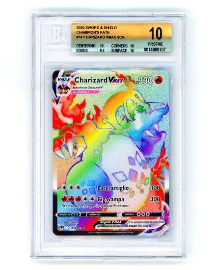 Immagine di Beckett BGS 10 Pristine - Pokemon Charizard VMAX 074/073 Rara Segreta (ITA)