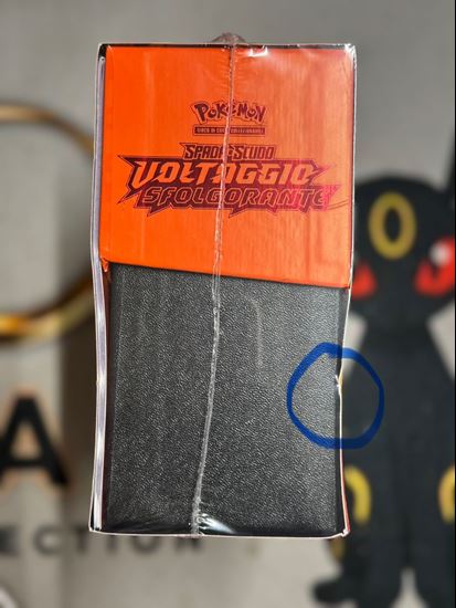 Immagine di Voltaggio Sfolgorante - Set Allenatore Fuoriclasse - Seconda Scelta (ITA)
